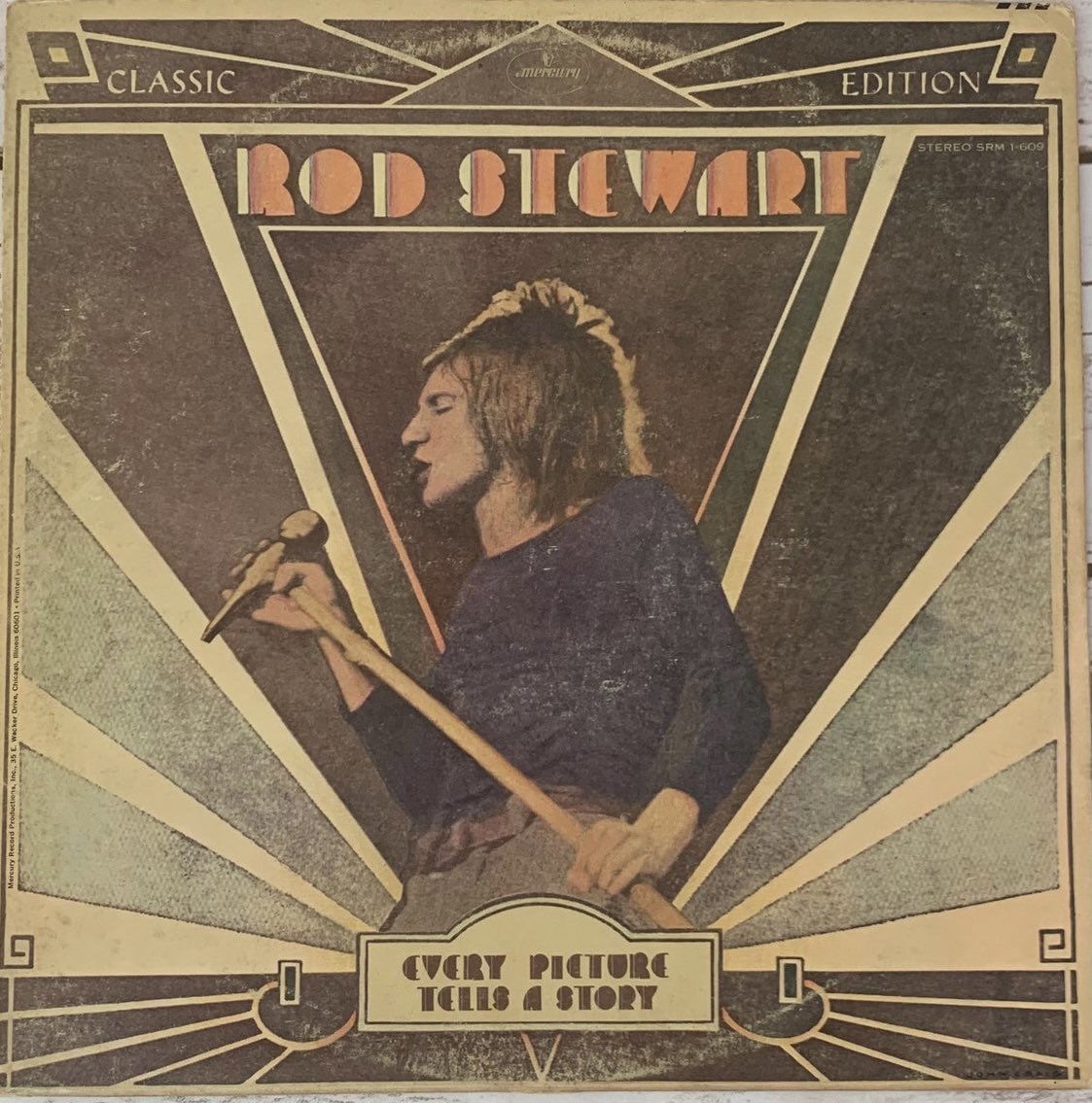 FrankMalfitano's tweet photo. CLASSIC LP OF THE DAY: Happy 76th Birthday to #RodStewart here’s his best solo album from 1971 featuring MAGGIE MAY, MANDOLIN WIND, #TimHardin REASON TO BELIEVE, & raucous title track #singersongwriter #classicrock #1970s #hitalbum #English #rockstar https://t.co/5vRlk520Xs