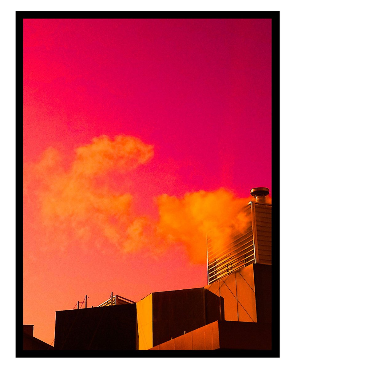 iamearthsick's tweet photo. My 2nd EP Sunset in Suburban is on all platforms! ๐
Link in bio @iamearthsick
#earthsickastronaut #sunsetinsuburban #tozrecords https://t.co/pX65TnRFEj