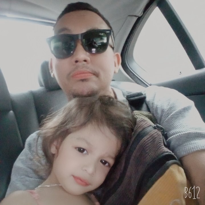 ChillChem's tweet photo. With my daughter https://t.co/cvR9VcMy7d