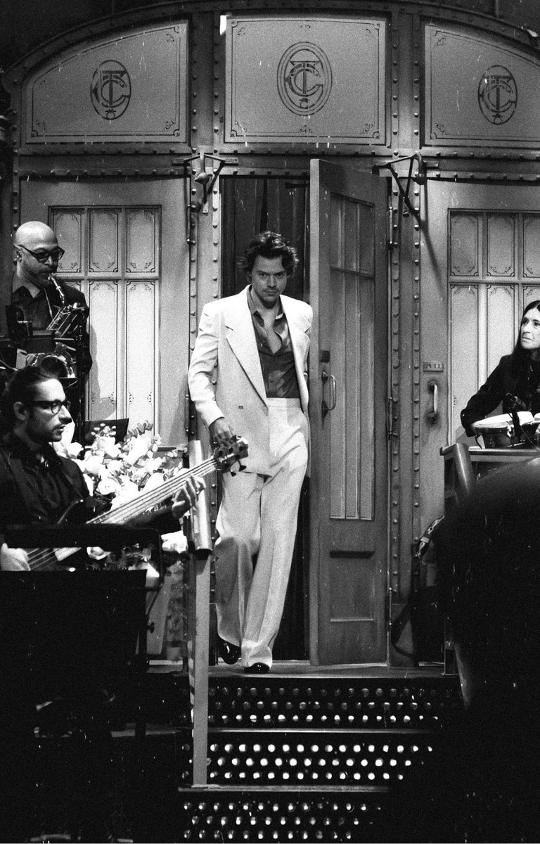Harry styles. Snl.