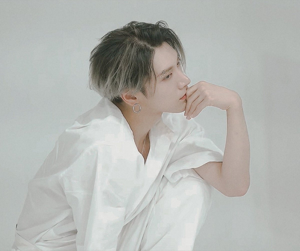 เอาจริงแค่ได้มองก็ตายแล้วตายอีก