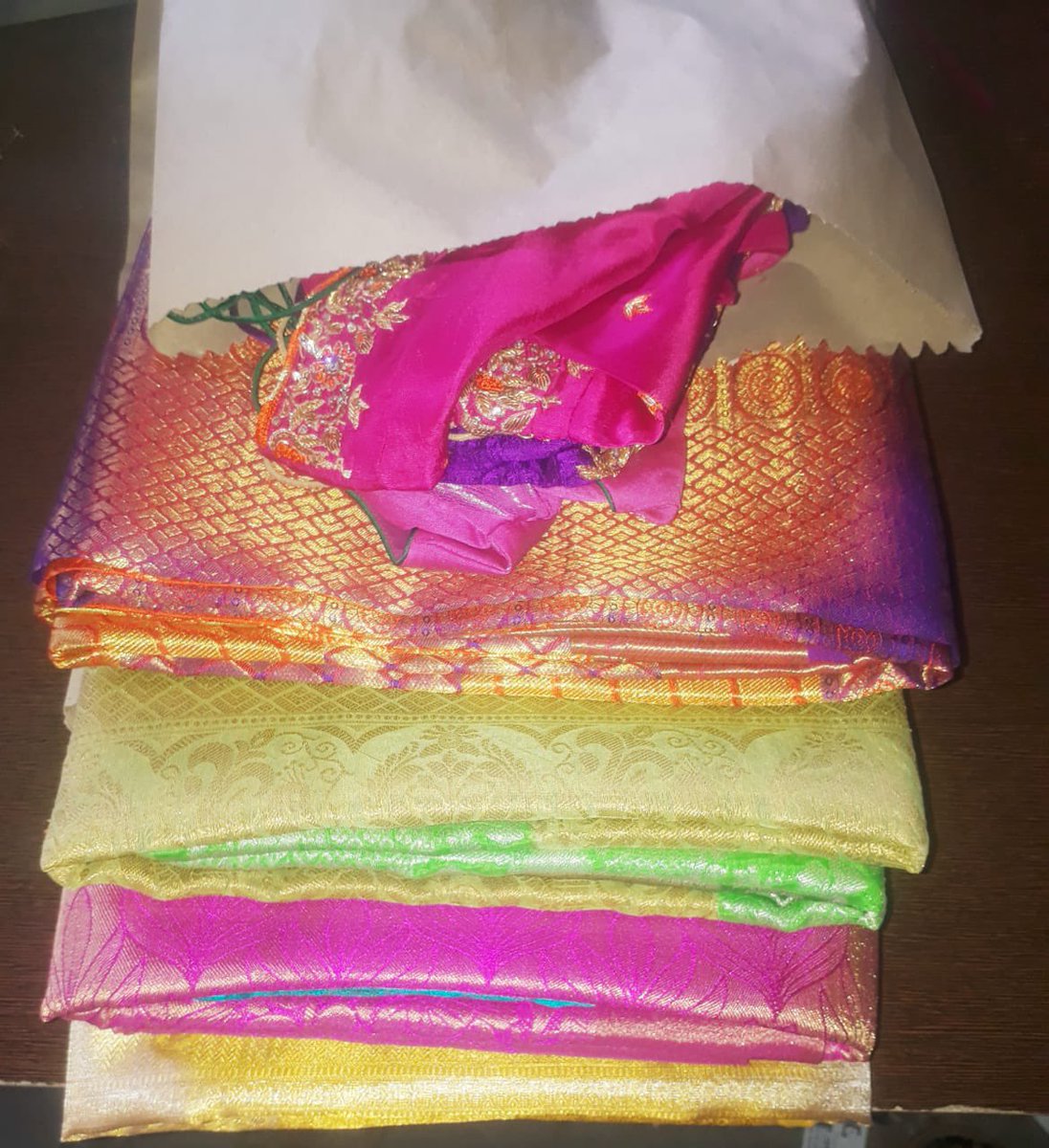 Premanth_PK's tweet photo. We've strived to do something to keep the environment safe for our coming generations.
We will what best we can in our capacity to keep the environment safe.
#PKCLaundries #PKCEcoFriendly #Packing #ClothesDelivery #ecofriendly #PaperBag #gogreen #saveenvironment https://t.co/Smke1j6dqe