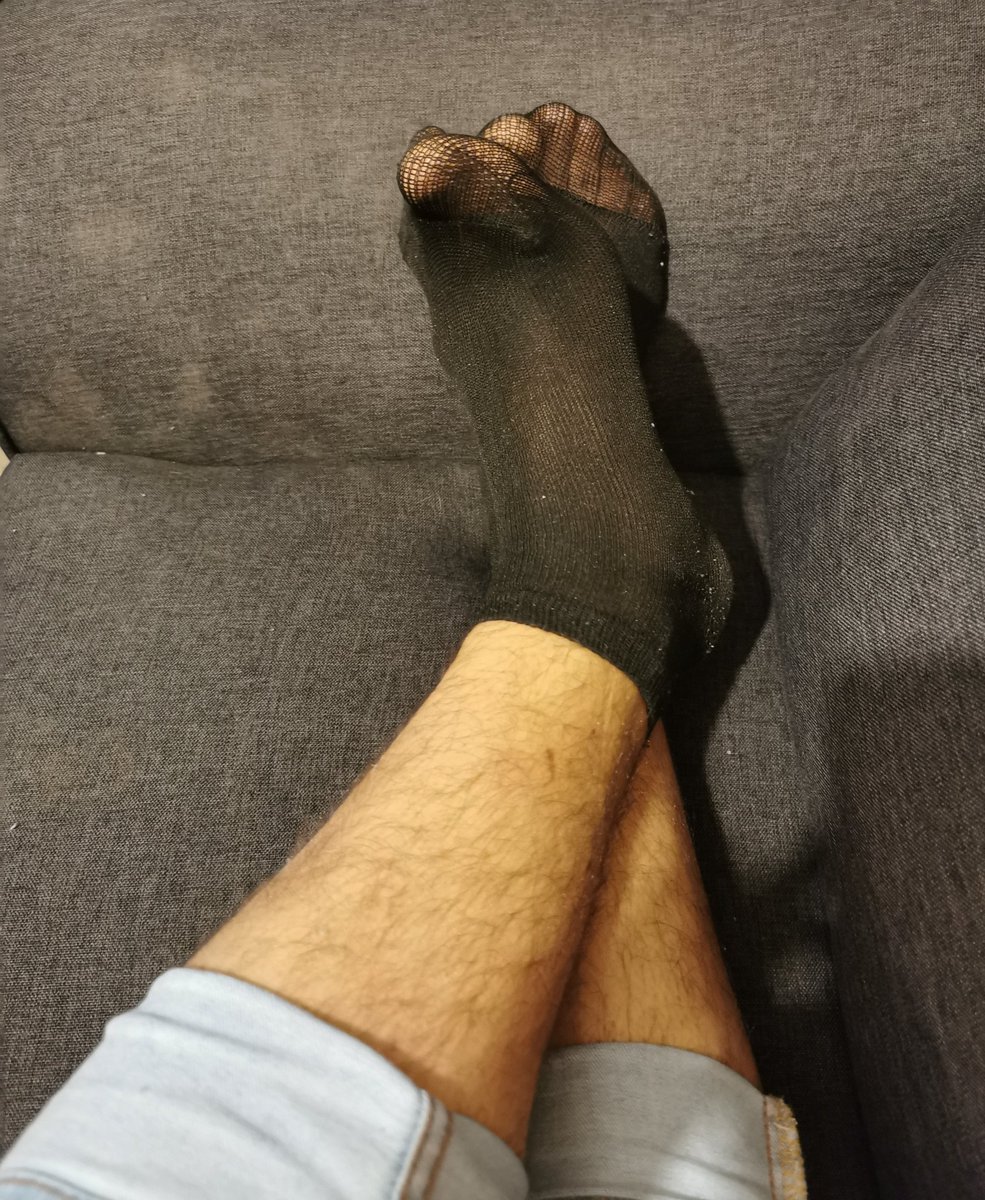 luisEnrikeSanz's tweet photo. A ver si les gustan, bonita noche baby's
#sokcs #feetmen #sexyfeet #feetgay #gayboy #gaybro #gayfeet #piesdehombre #piessexys #calcetinesolorosos #fetishfootwearforsale https://t.co/75uAPmPeVr