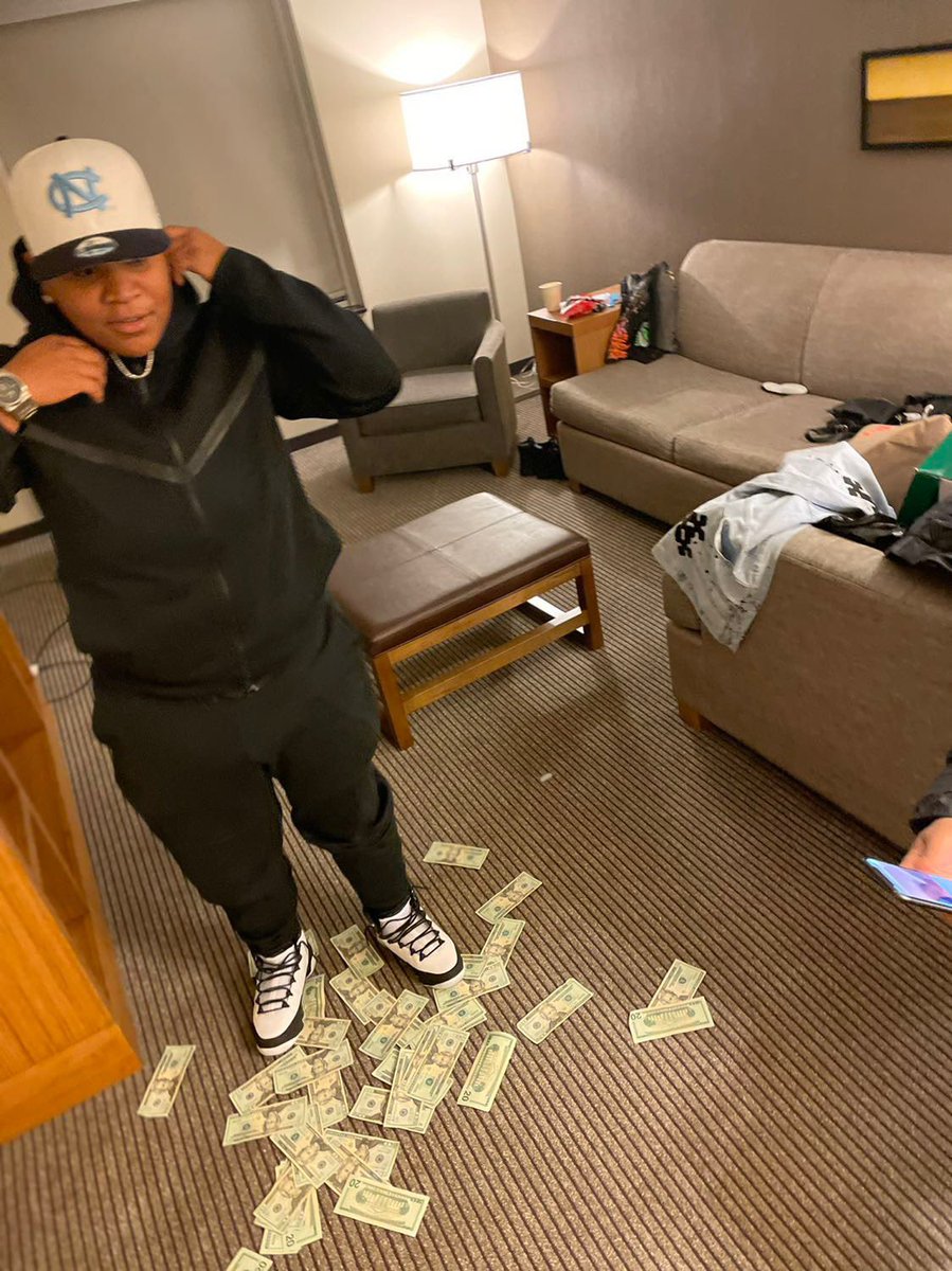 Richard_Milli's tweet photo. FITTED 🧢 PHOTO 📷 DUMP📍 https://t.co/bcAhFVFu0m