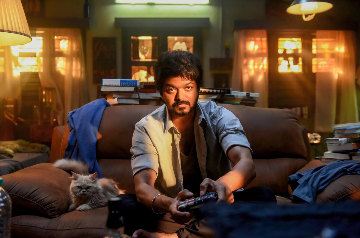 uttarandhrabo's tweet photo. #3DaysToGoForMasterPongal 💥🔥
#MasterFilm #ThalapathyVijay https://t.co/biVSQ7Iayu