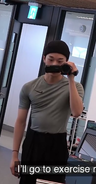 we KNOW san got a nice pair 