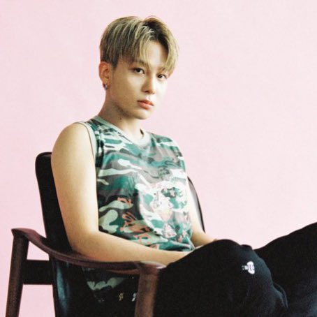 and finally, jongho’s massive KNOCKERS IM DJDJSH 