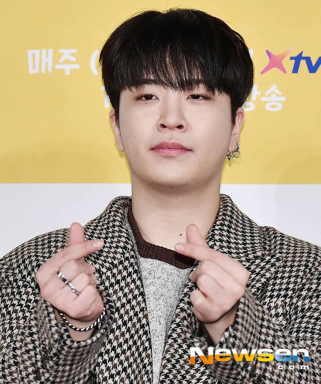 theseoulstory's tweet image. Sublime Artist Agency confirms they are in the midst of discussions regarding signing of contract with GOT7 Youngjae

Source: n.news.naver.com/entertain/now/…