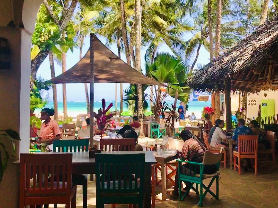 kenyapics's tweet photo. Diani Beach. Photos by @petkaconer https://t.co/H9RIe1uLwT