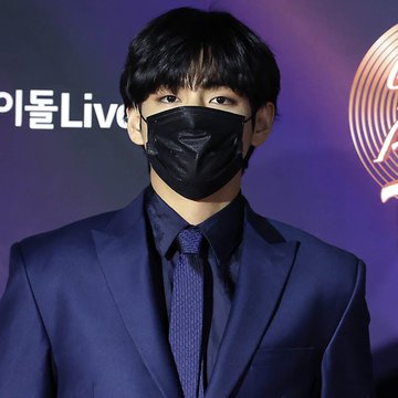 bot_tlbe's tweet photo. AM I A JOKE TO THEM !!!?? https://t.co/nvwjpoU329
