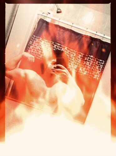 jayboxboii1's tweet photo. Prepare the body for war...
❌⭕️🕳🐇
#BurnInMyLight 💥🔥 https://t.co/zEfweY8UsO