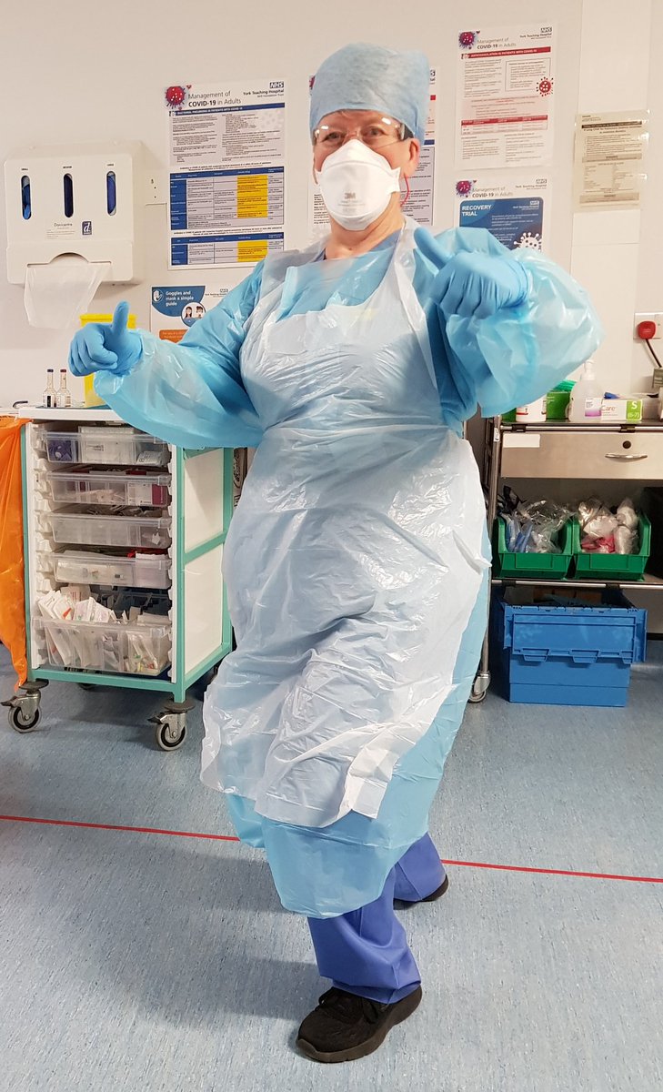 joradley14's tweet image. .@GaryBarlow not long now til my big 50 on 14th Jan. Was hoping to spend it with my bestie and ⫩ family somewhere with you playing on stage...but oh no,  covid decided different for us. So i will be with my NHS family instead on my birthday