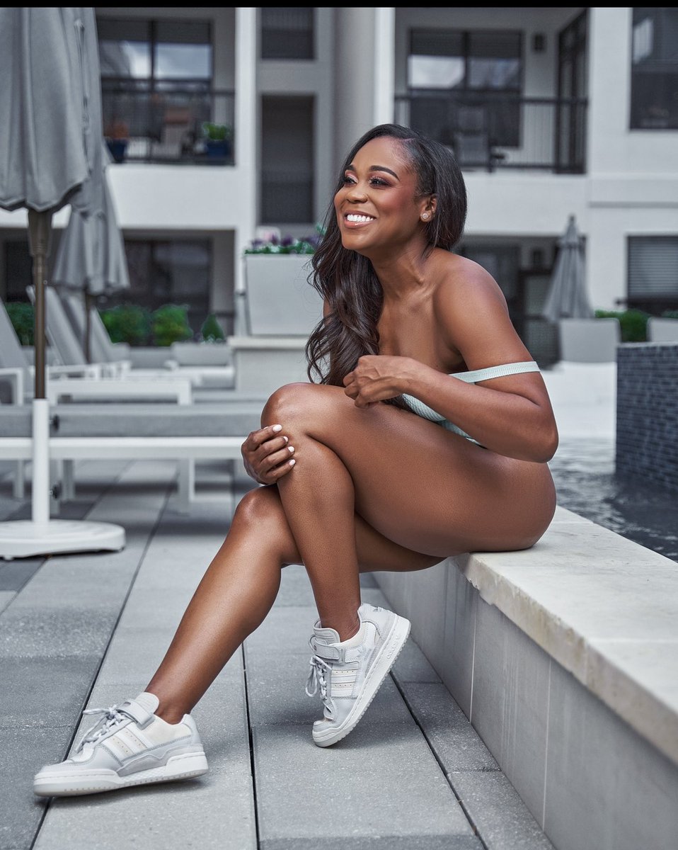 bellaNbrains's tweet photo. #Goals #BlackGirlMagic #Motivation #Inspiration #Fitness #MelaninPoppin
#BrownSkinGirl #IvyPark #Queen #Unstoppable #CrownAdjusted #Beauty #BlackQueen #Bae #Smile #Love #Sexy #FeelingAmazing #ImABoss #ImALeader #MyMoodForever https://t.co/3ClKDZSjgc