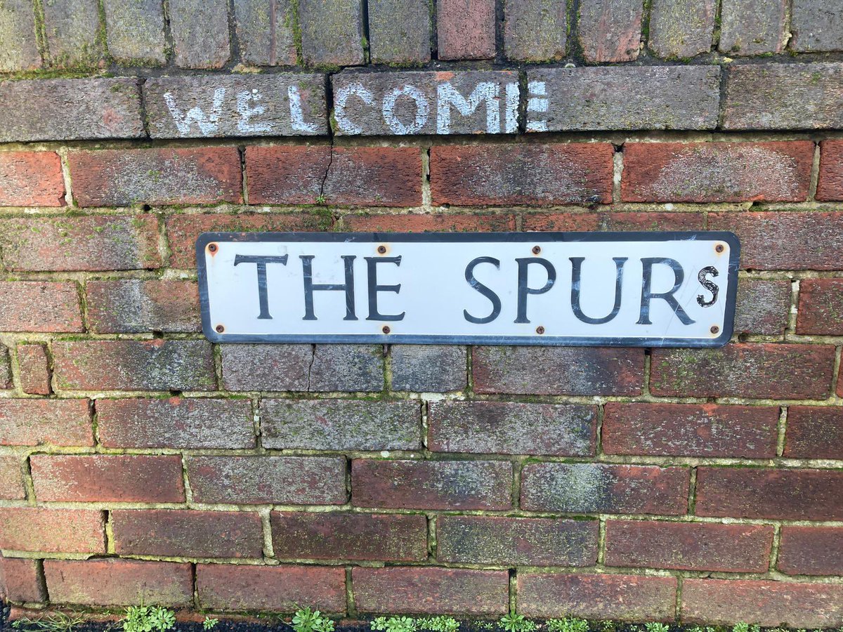 The Spur Crosby welcome’s the Spurs @MarineAFC @SpursOfficial @BBCSport @CrosbyVillage @CrosbyBubble @ABetterCrosby