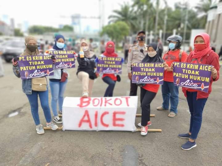 misbakhulkhulum's tweet photo. #TetapBoikotEsKrimAice https://t.co/KwvkgrQTcx