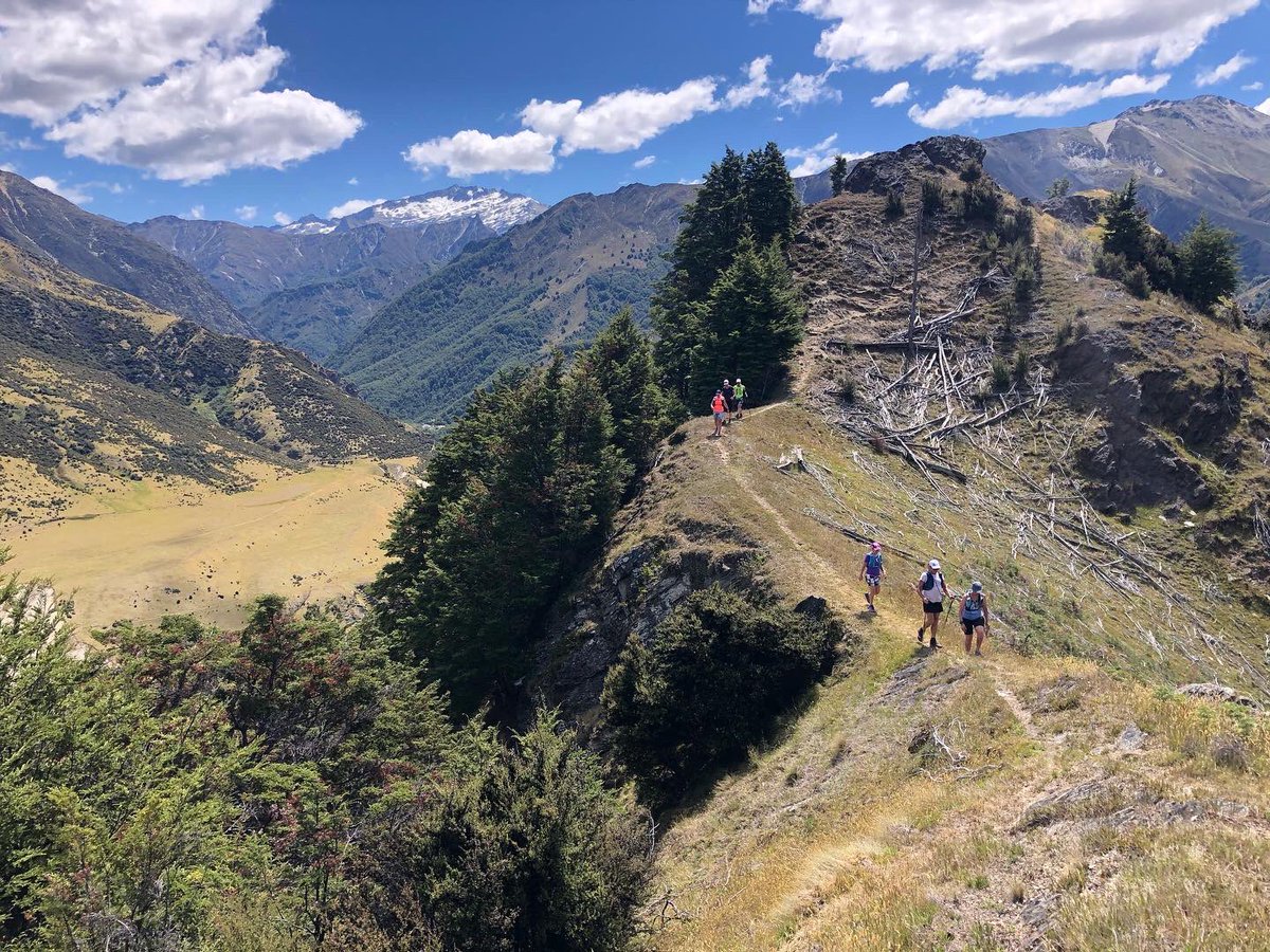 annafrosty's tweet image. What an incredible run trip at the Ben Lomond station. Thanks to all the amazing people who made this so special. @RunningWildNZ @AdventuresRun