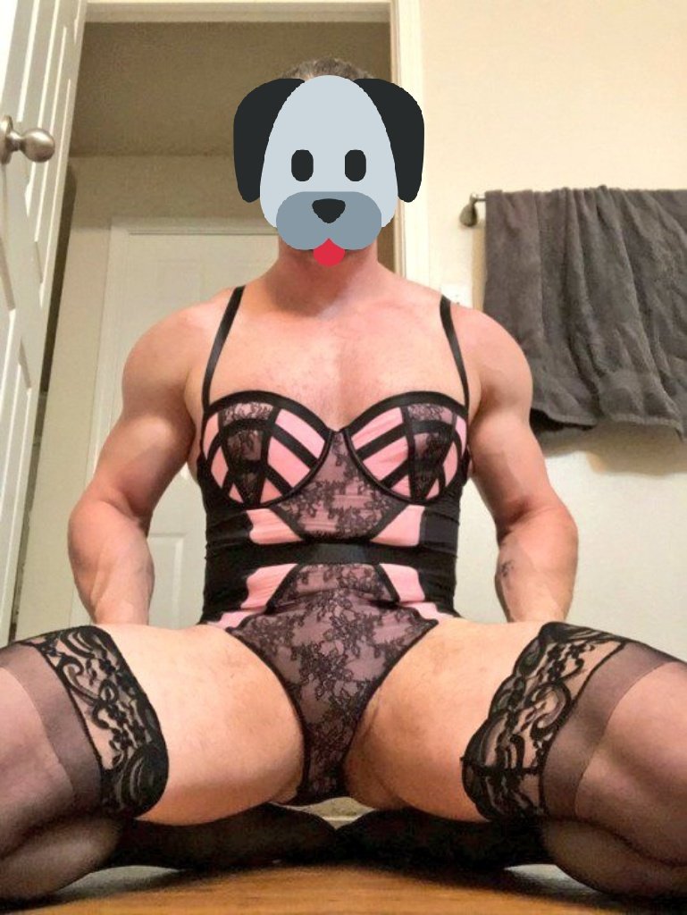 masterBD12's tweet photo. La feminizacion a mi punto de vista es la entrega mental de un esclavo, el hecho de que el esclavo ceda a jugar el rol de una mujer o inclusive un travesti solo por capricho es algo excitante...
#masterBD #femination #femboy #slave #Humiliation https://t.co/s20KODtr7M