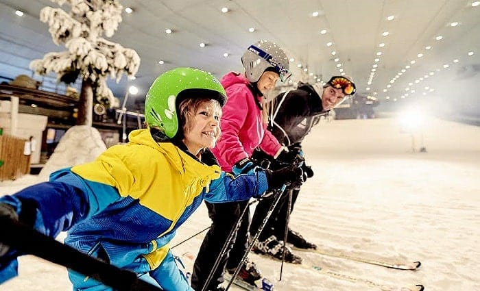 leenatour's tweet photo. Unlimited Access to Ski Dubai with 'Snow Classic' Pass.
Now for 170 AED Only 
🌐 https://t.co/vMjNtY1ubc
🎫 Get Your Vouchers Here ➡️ https://t.co/dunk9KltlP

#skidubai #skidxb #skiing #malloftheemirates #tickets #Discounts https://t.co/pwBLIiRUBK