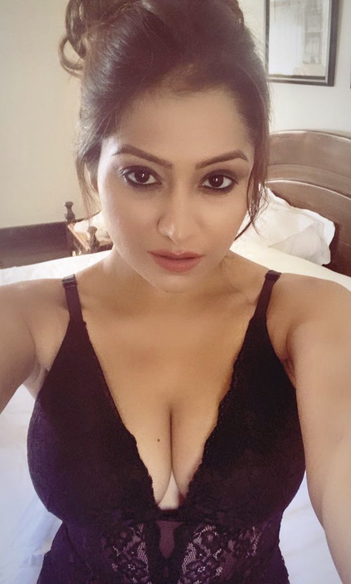 JazGosner's tweet photo. That perfect cursive โwโ!
.
.
#SexyAsFuck #MyHarem #FuckWorthy #RoundedBoobs #TittyLicious #IndianGurl #GotBoobs https://t.co/JHOKlfI1gp