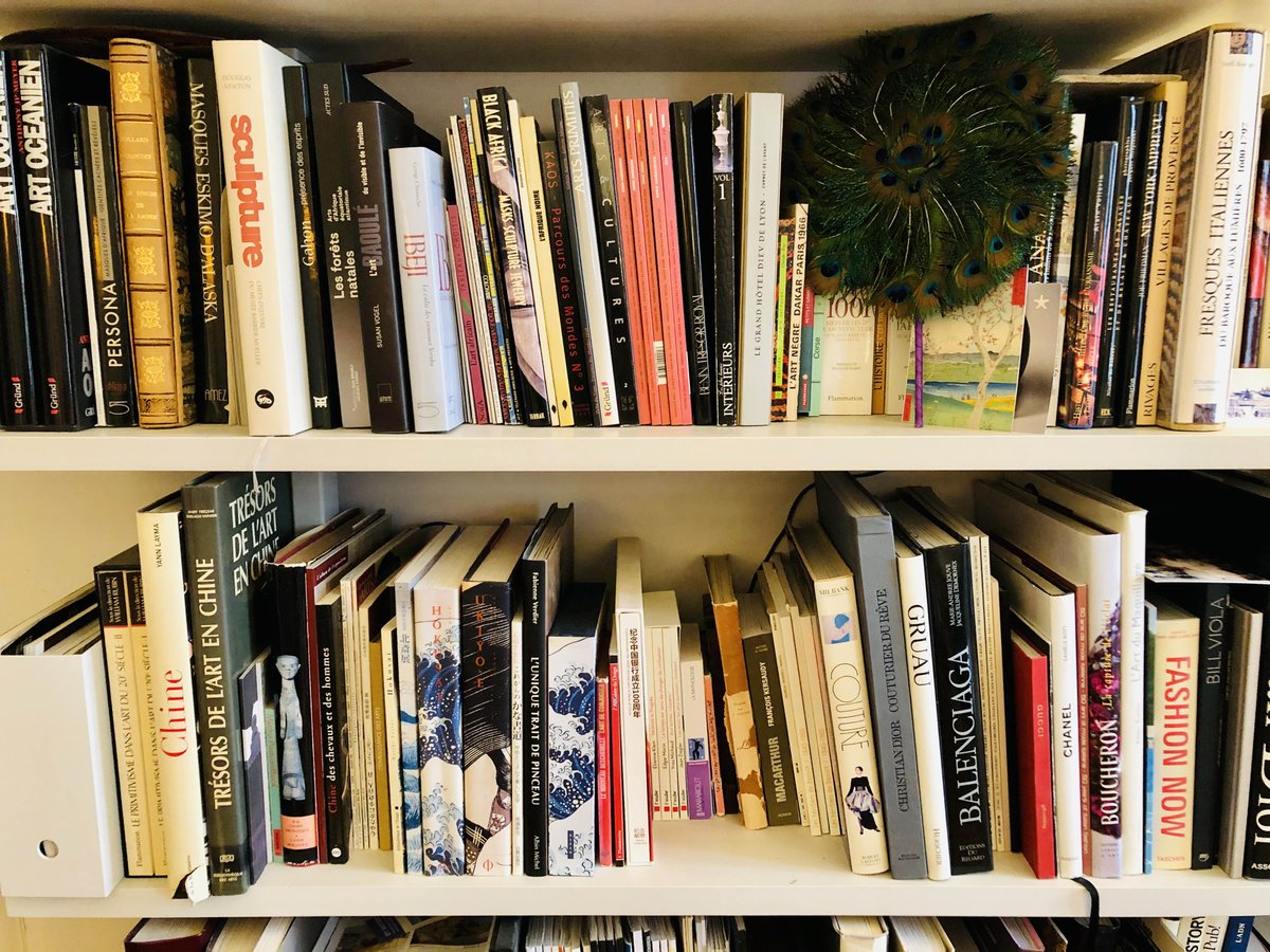 « Quand je regarde ma bibliothèque, elle me rappelle tout ce que je suis -et tout ce que je ne suis pas. »

Merci  <a href="/rbrunetguilly/">Rainier Brunet-Guilly</a>  😉
lemonde.fr/m-styles/artic…