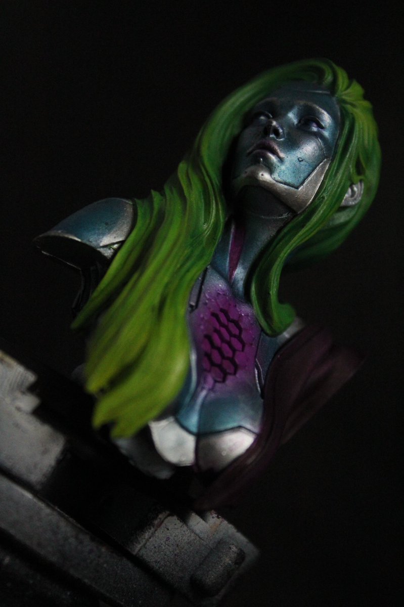 StryfeMinis's tweet photo. Little@bit of work on clothes, just adding some subtle stippling and glazes to give some highlights - this probably isn’t far from done c&c welcome #Warmongers #robotrocketminiatures #rekonnect https://t.co/U8dBm6g9RM