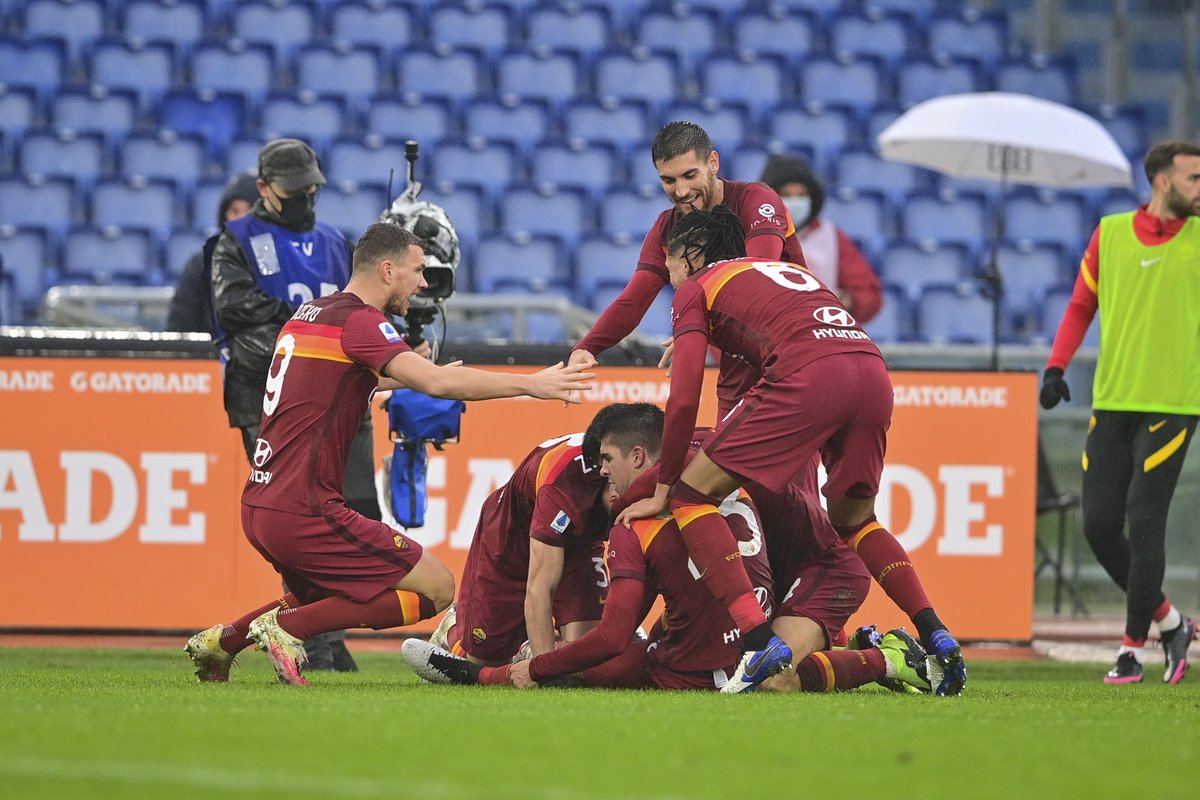 OfficialRoma_ID's tweet photo. DAJE! 🟨🟧🟥
 
#ASRoma #RomaInter https://t.co/bI3Ig4RaAO