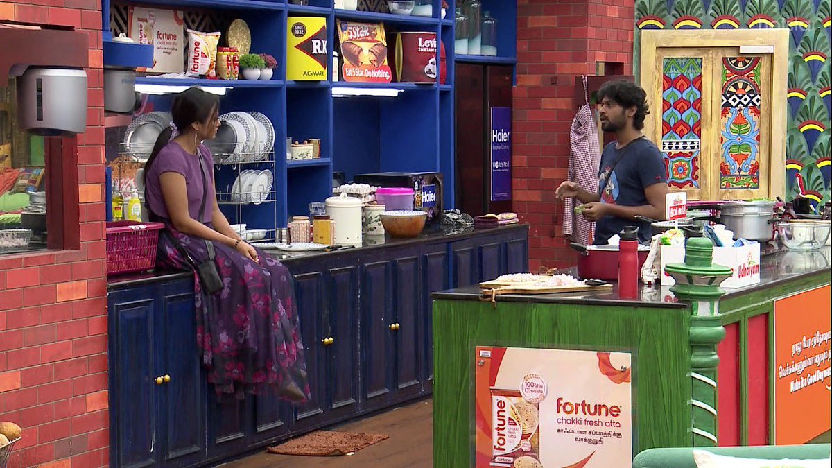 Definitely the smartest plyr wth a very high intellect. She has a sharp & precise style in articulation. Luv her arguments- Keeps her points sharply, calmly, gvs the othr side an opp to expln, listens to thm patiently, counters thm wth facts & bam check mate else agree 2 disagree