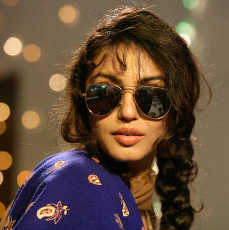 "सेक्स करना चाहता हुँ तुम्हारे साथ“, यो दृश्य याद छ? नवाजुद्धिनकी प्रेमिका बनेर बलिउडमा छिरेकी हुमा कुरेशीले पनि आफ्नो छुट्टै स्थान बधाईन।