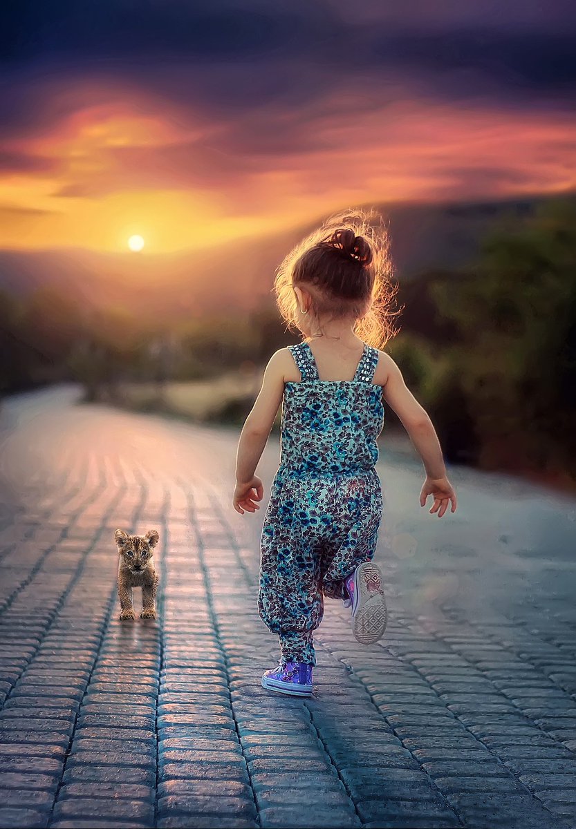 AmazingKidsBook's tweet photo. A child is a beam of sunlight from the Infinite and Eternal, with possibilities of virtue and vice, but as yet unstained.
#SundayThoughts 
#sundayvibes https://t.co/VD5bQcN7k7