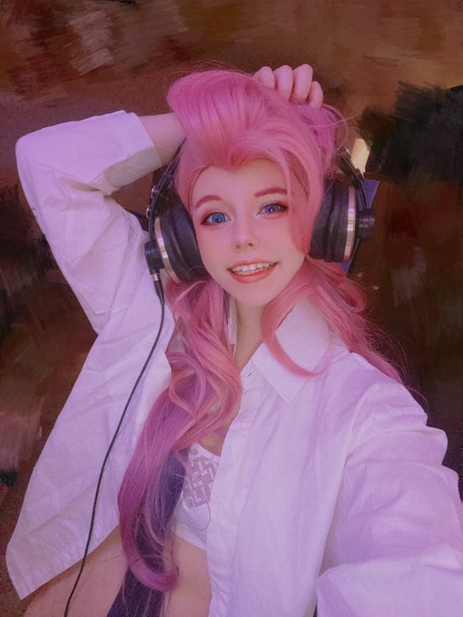 How is your weekends? I&rsquo;m under preparation my new costumes and also work even on weekends!   All my<a href="/tag/cosplay"class="tags"><span>#cosplay</span></a><a href="/tag/leagueoflegends"class="tags"><span>#leagueoflegends</span></a><a href="/tag/seraphine"class="tags"><span>#seraphine</span></a><a href="/tag/kda"class="tags"><span>#kda</span></a>