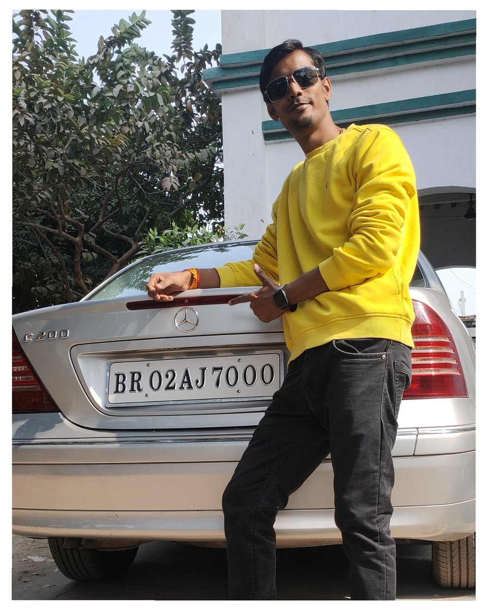 vikashhkayastha's tweet photo. Photoshoot After A Long Time.
Sunday Fun Day with Merc ❣️
#shortdrive #MercedesBenz https://t.co/xurNfJk2AH