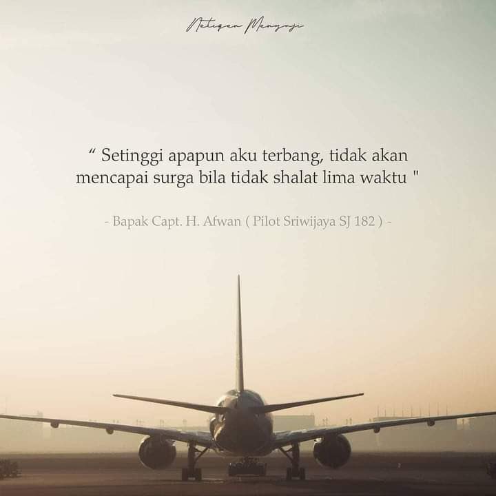sandrotama's tweet photo. Last Flight
.
.
Soekarno Hatta Airport - Heaven #SJY182 https://t.co/tvYtgPeUwE