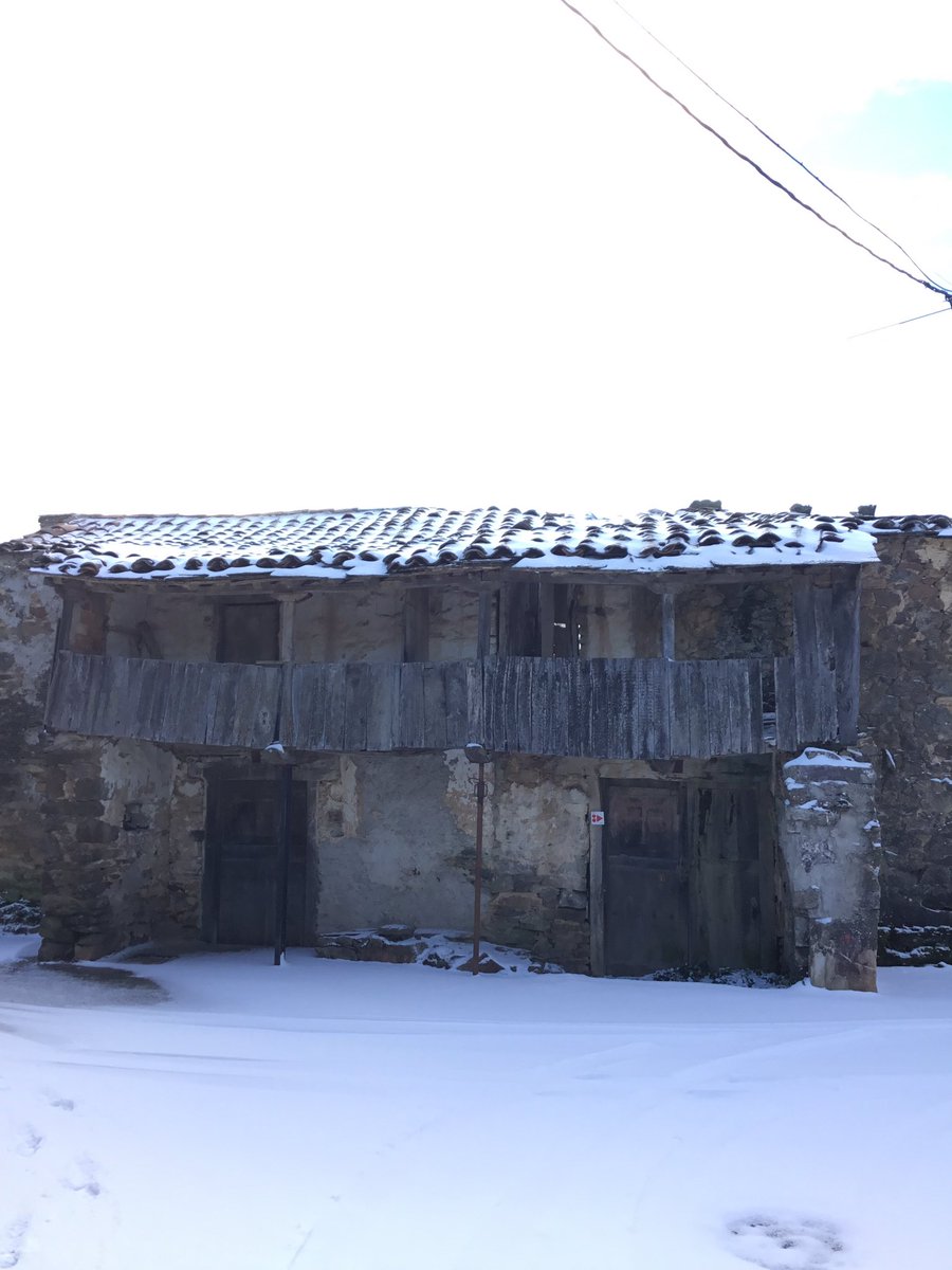 AdrianaPageM's tweet photo. #Mahide #Aliste #CyL #nieve https://t.co/FqpIhM9xyp