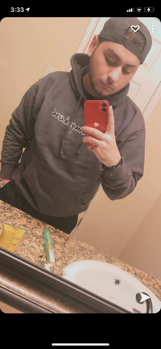 Bcostello22_'s tweet photo. Is it wrong to feel Dead inside sometime but whatever can someone give me shout out 😕 https://t.co/91MoI8NSKH