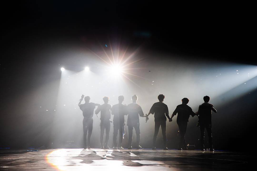 CYplease's tweet photo. "You guys are our smiles.  And in the future we will meet again"
#GOT7FOREVER #GOT7
#jb #MarkTuan #JacksonWang #Jinyoung #Youngjae #BamBam #Yugyeom https://t.co/J7Esi75GrG