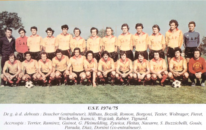 Dès sa création, le club peut évoluer en D2 pour la saison 1970/1971.L’US Toulouse va alors s’établir durablement à ce niveau, en terminant régulièrement en milieu de tableau, si l’on excepte la très belle saison des violets en 1974, où ils ont finit à la troisième position.