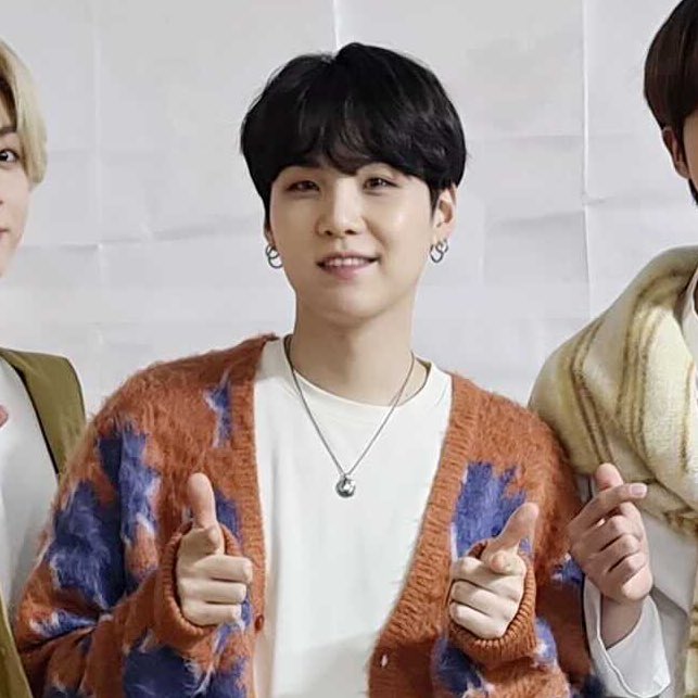 suga_hyoni's tweet photo. 골디 윤기 💛 https://t.co/uLv0pzcdSl