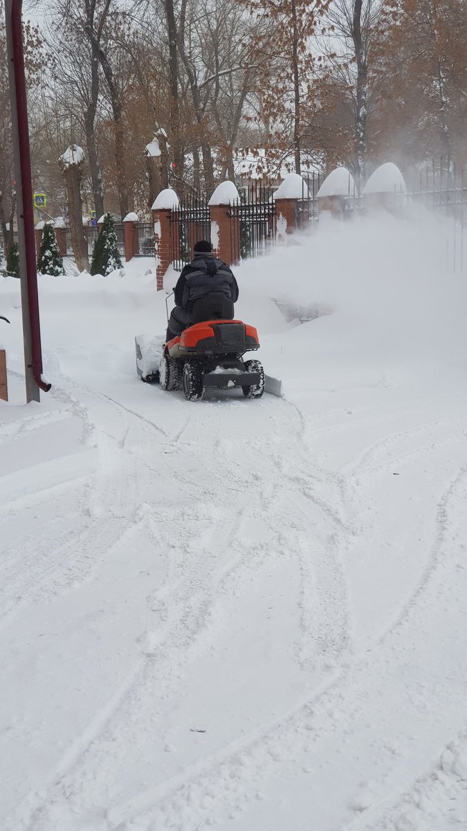 Чуть завалило, но до завтра справимся...