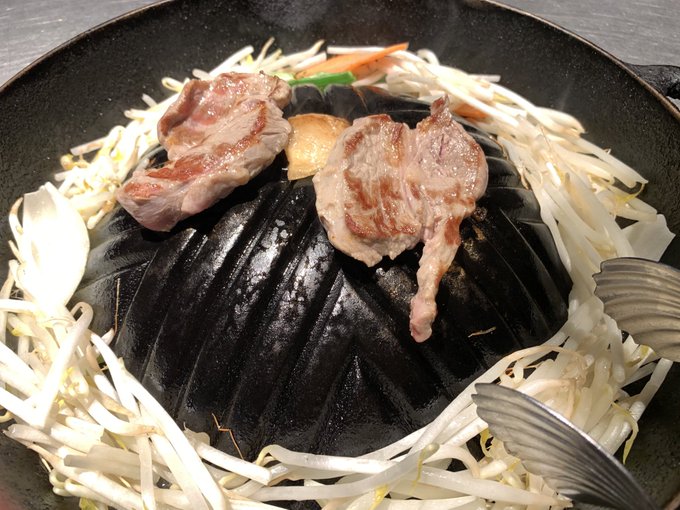 ジン♪ジン♪ジンギスカン〜♪
人が少なくいから1人でも入りやすい〜😊 