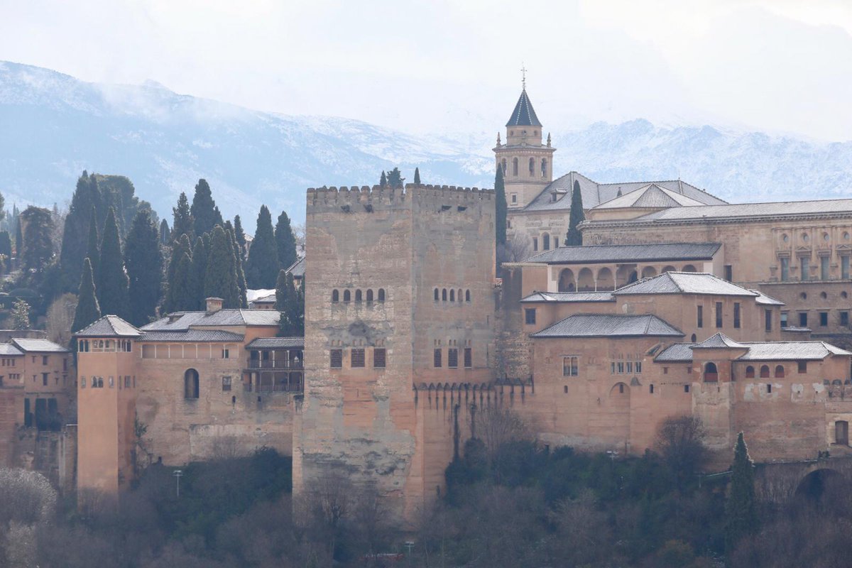 Alhambra de Granada tweet media
