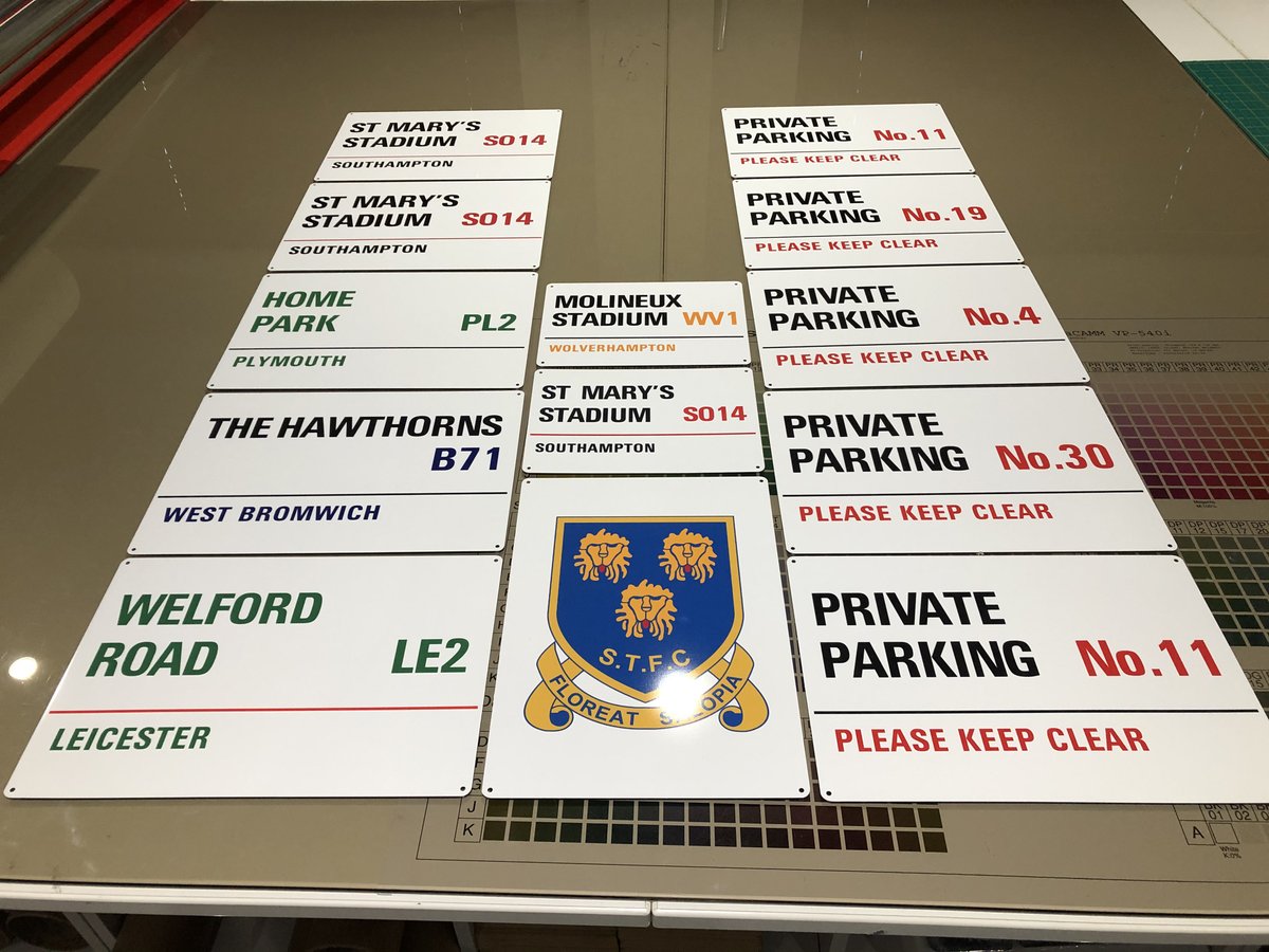 WallChimp's tweet image. Feeling motivated! All of yesterday’s custom metal sign orders now made and posted - getting a head start on the week ahead! #metalsigns #wallchimp #customsigns #shrewsburybusiness #shropshirebusiness #motivated