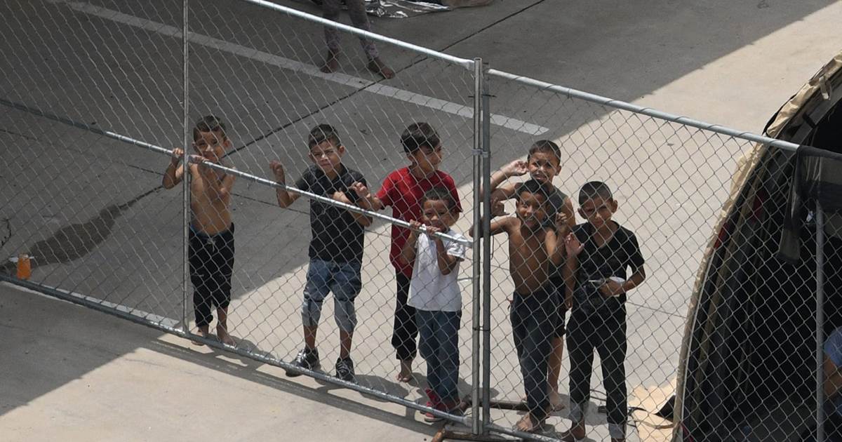 For example, the blue tribe didn't noticed the migrant children Obama put in cages until the red tribe took leadership and blamed Trump for the atrocity.