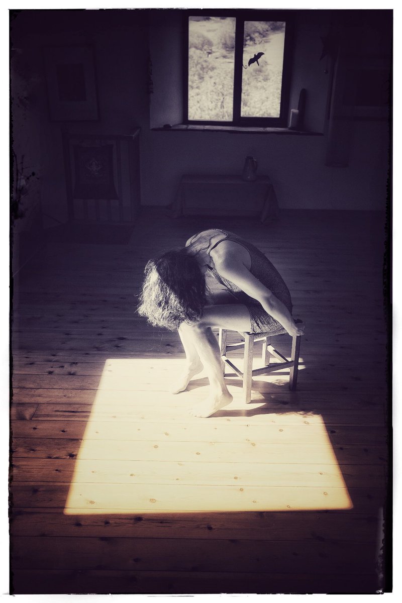 BrookesPics's tweet photo. Sunlight window 2018 - Black Mountains #loftstudio #modelshoot #naturallight #fineartnude #fineartphotography #artmodel #artnude https://t.co/ScKic959aH