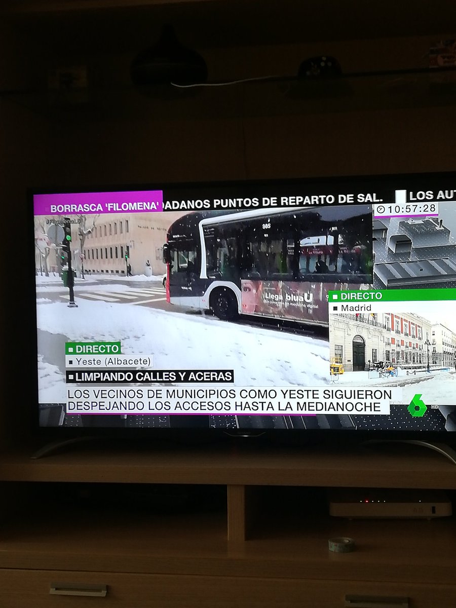 AlbertoSegura88's tweet photo. @TiempoAlbacete Jajaja lo mismo he pensado yo! Que cuando por fin se dignan a cubrir la noticia en Albacete se lían con los rótulos.. https://t.co/GvPvVwLdUt