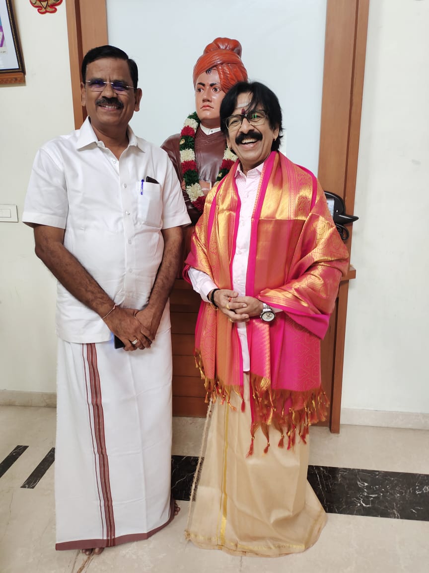 VasanthLakshman's tweet photo. #Mohanvaidhya taking part in #PongalCelebration today. 
@BJP4TamilNadu 
@ChennaiEast 
@CTR_Nirmalkumar 
@BJP_Gayathri_R 
@khushsundar 
@studio9_suresh 
@VenkaTweetesh https://t.co/S68g05NUUd