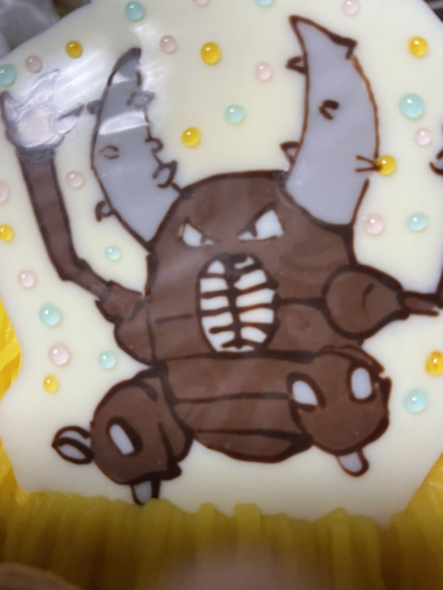 まじかる 社員 弟子 Chichibu Ramen 元埼玉のカイロス娘 の誕生日にケーキ送った カイロスの誕生日ケーキって史上初の快挙かと思われw パティスリールリアン 変な注文してすいません モンブランが好きらしい