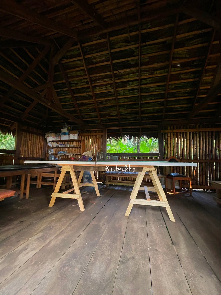 They have massage packages, a playground of some sorts and a mini “library” which features a lot of German books - apparently the resort is German-owned. They have a decent selection of games (board and card games etc) which are also in German but are fairly easy to understand.