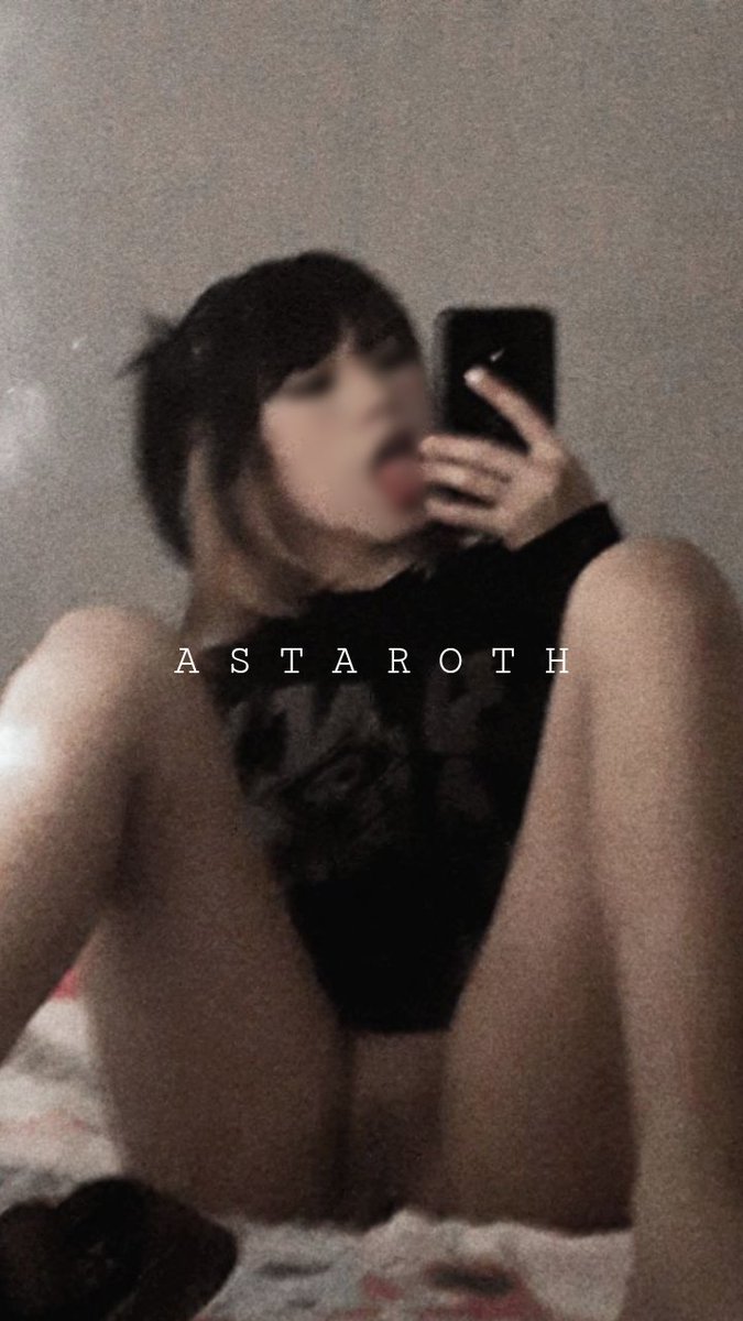 Eveastaroth's tweet photo. Like and retweet this tweet and follow me, then I'll dm u something! https://t.co/ctCvEuCmvr