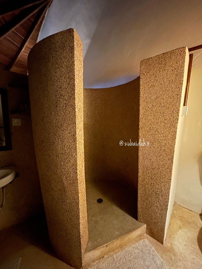 Toiletries provided were very very limited, there was only a bar of locally-made soap and towels. It would be in your own interest to bring your own.