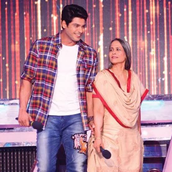 See you're unbreakable, unmistakable, highly capable lady that's makin' loot. A livin' legend too, just look at what heaven do. Send us an angel, and I thank you #SidharthShukla